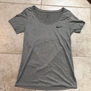 Grey Nike Short Sleeve Athletic T-Shirt